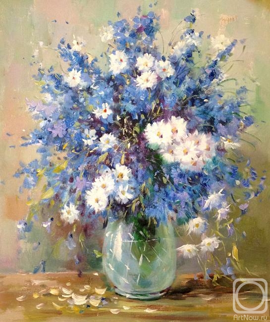 Dzhanilyatti Antonio. Bouquet with cornflowers