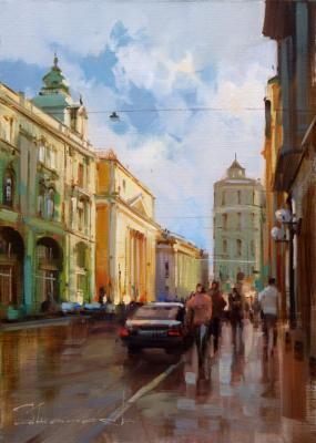 I'll go through the old streets. Ilyinka Street. Shalaev Alexey