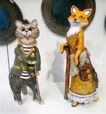 Alice the Fox and Basilio the Cat
