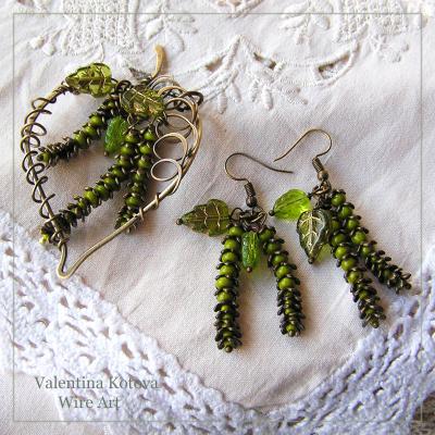 A set of pendant and earrings "may birch". Kotova Valentina
