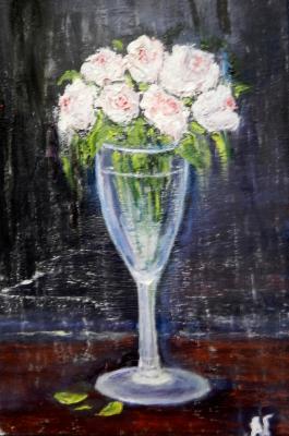 Roses in a glass. Gudkov Andrey