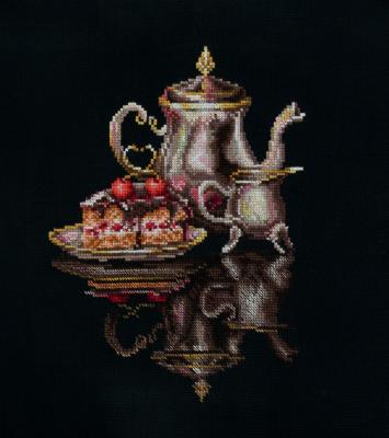 Still life with cake (Plate). Khrapkova Svetlana