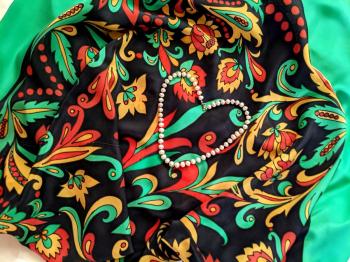 Shawl shawl "Khokhloma patterns" (option) (). Moskvina Tatiana