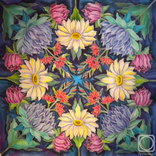 Moskvina Tatiana. Scarf "Flower symmetry"