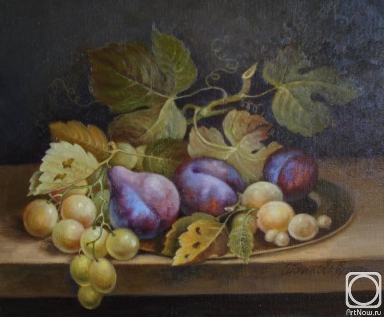 Sidikova Anna. Plum in grapes