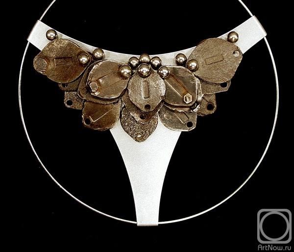 Спиридонов Николай. Модель: "Одежды для Евы" /№2/ Серия "Бикини - Арт"/ Тема "Тайные желания"/ Изделие : настенное панно