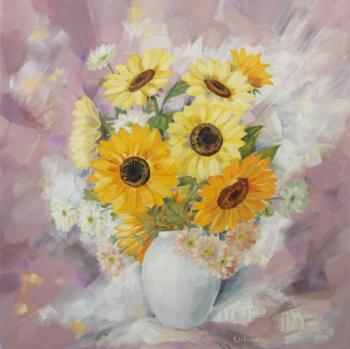 Sunflowers on lilac