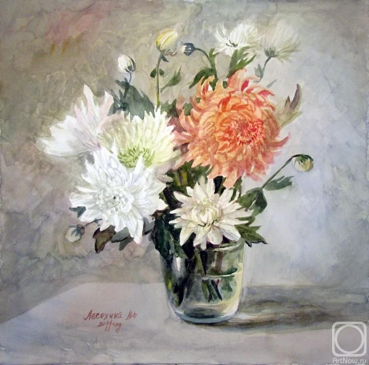 Lesokhina Lubov. Light bouquet (chrysanthemums)
