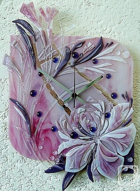 Repina Elena. Wall clock "Pink Peony" glass fusing