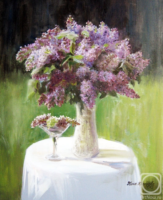 Krasnova Nina. Lilac on a white table