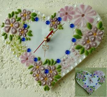 Wall clock "Valentine card" glass, fusing