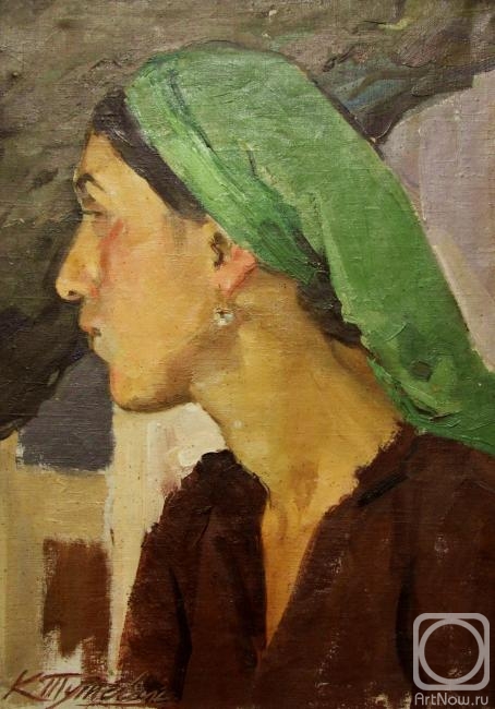 Tutevol Klavdia. Uzbechka in a green scarf