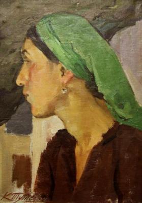 Uzbechka in a green scarf