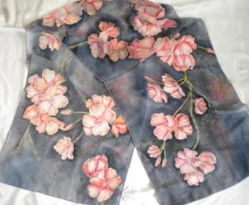 Scarf-batik "Sakura blooms"