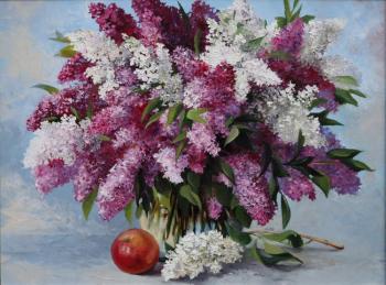 Lilac with apple