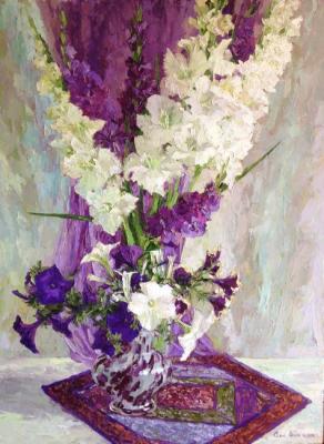 White gladioluses (Violet Gladioluses). Sedyh Olga