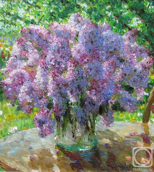 Zundalev Viktor. Lush lilacs in the garden