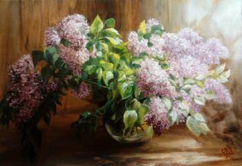 Sunny bouquet of lilacs. Izyumskiy Oleg