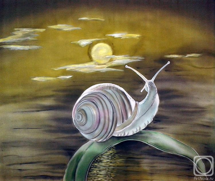 Zozoulia Maria. Pearl snail
