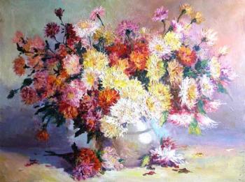 Bouquet with yellow asters. Avrin Aleksandr