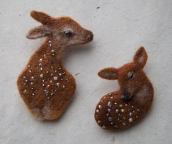 brooches fawns