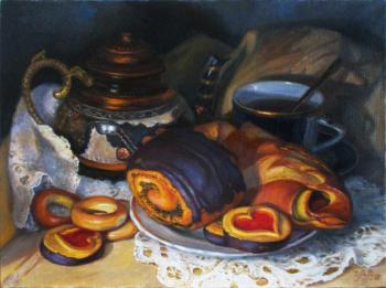 Tea, rolls and biscuits. Shumakova Elena