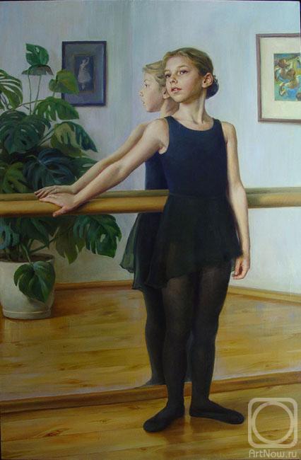 Goryanaya Julia. Portrait of a Little Ballerina
