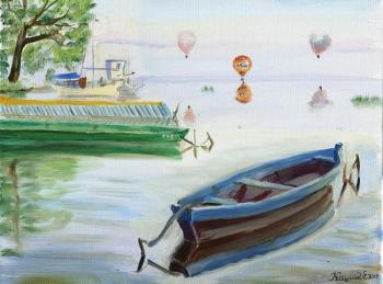 Misty dawn at the lake Plescheevo. Balloons