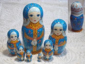 The Princess in blue. Matreshka 7 places. Razumova Lidia