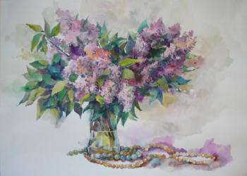 Still life with beads and lilacs. Samoshchenkova Galina
