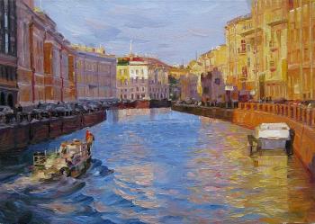 Through the canals of St. Petersburg