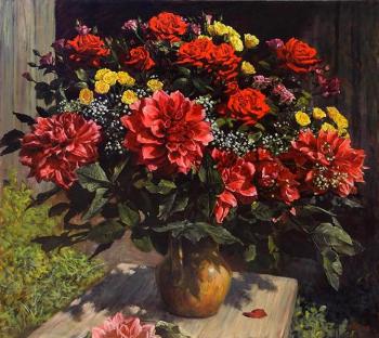 Red dahlias and roses. Pancyrev Yri