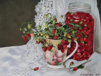 Strawberries in a jar. Shaykina Natalia