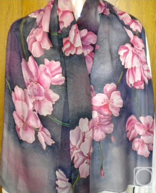 Moskvina Tatiana. Silk scarf "Sakura in bloom"