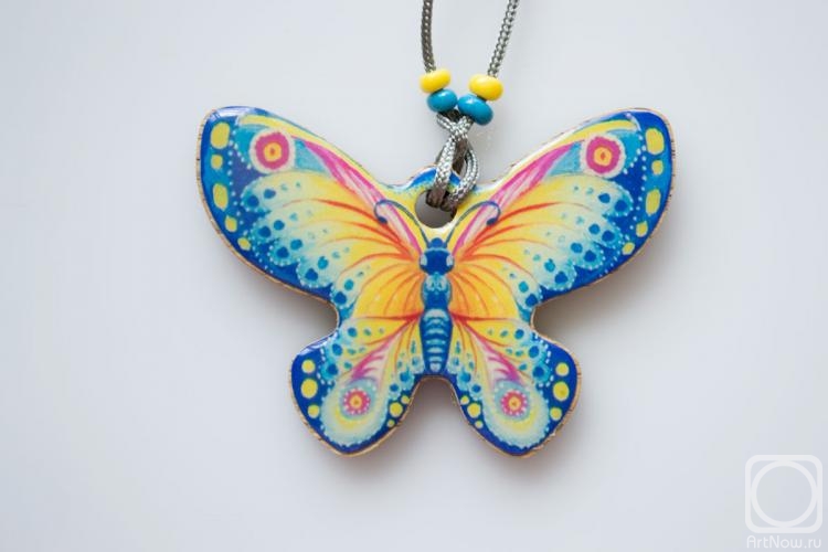 Gorbatenkaia Tatiana. medallion "A butterfly in blue"
