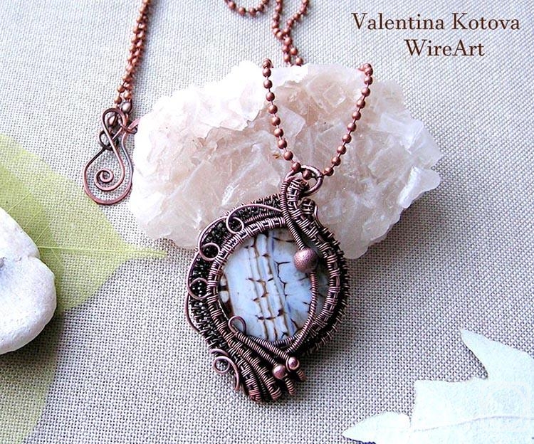 Kotova Valentina. Copper pendant with leopard agate