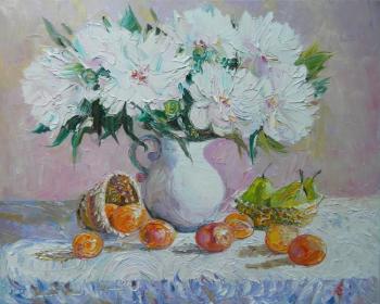 Still life with peonies and fruit. Lantsova Elizabeth