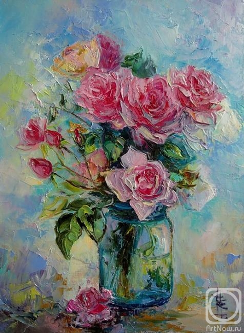 Ostraya Elena. Roses from the bush