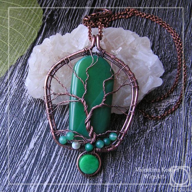 Kotova Valentina. Tree of life copper pendant with green agates