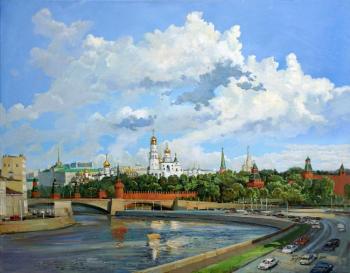 Morning sky over the Kremlin