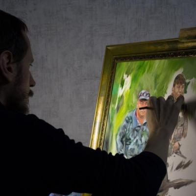 In the process of the next portrait of the mayor of Saratov