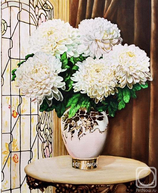 Kabatova Nadya. White chrysanthemums