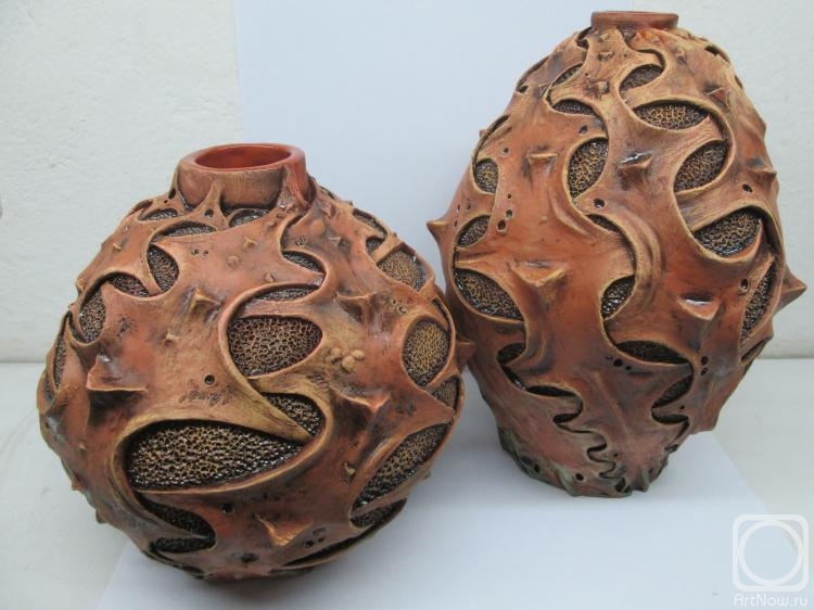 Puchkov Dmitriy. Decorative "bionic" vases