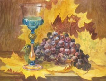 Venetian glass with red grapes