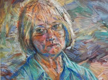 Portrait of a woman in glasses