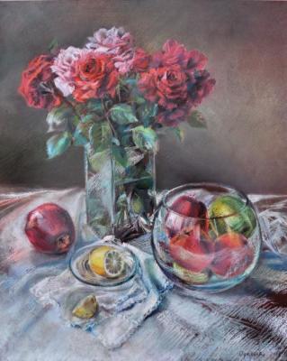 Roses in a rectangular vase. Odnolko Natalia
