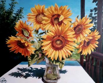 Sunflowers in a vase. Panasyuk Natalia