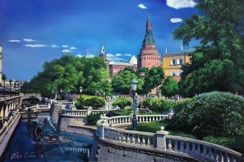 Moscow. View of the Arsenal tower of the Kremlin from the Alexander garden. Romm Alexandr