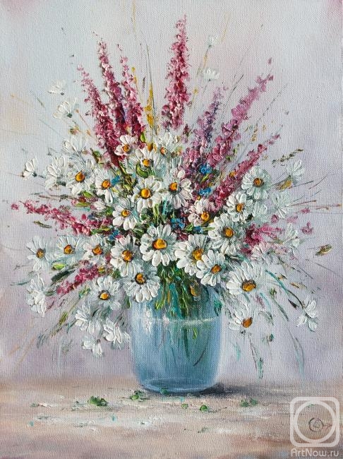 Generalov Eugene. Bouquet of wild flowers with daisies