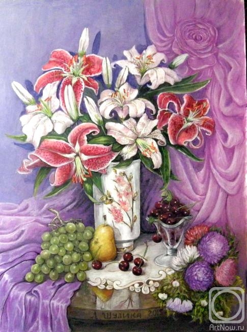 Shulika Lyudmila. Lilies in a lilac environment